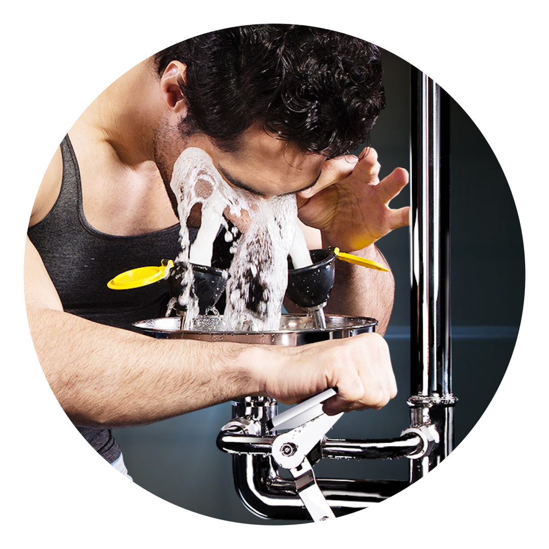 女子散步誤踩“化骨水”身亡，危險化學(xué)品管理怎樣才能更安全有效？(圖9)